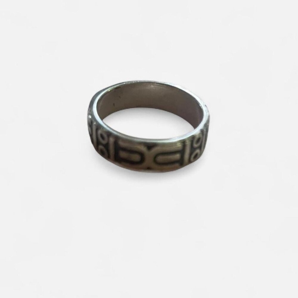Engraved Sterling Silver ring from mexico
